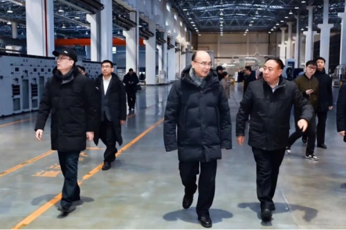 黑龍江省委書記、省人大常委會(huì)主任許勤蒞臨九洲集團(tuán)實(shí)地調(diào)研